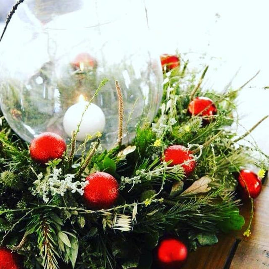 Make a Fresh Christmas Door Wreath - Workshop Tuesday 2 December 14:00 - 16:00